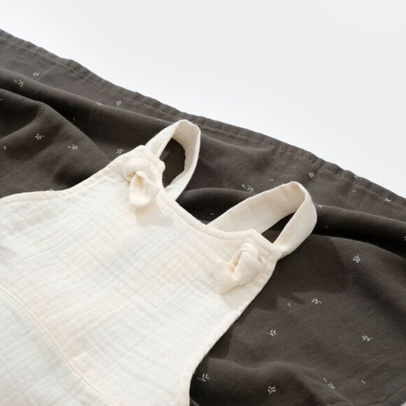 100% Organic Cotton Salopet Romper - Picture 5 of 12